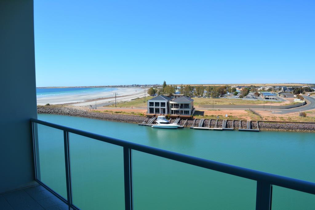 Wallaroo Marina Luxury Apartment Exterior photo